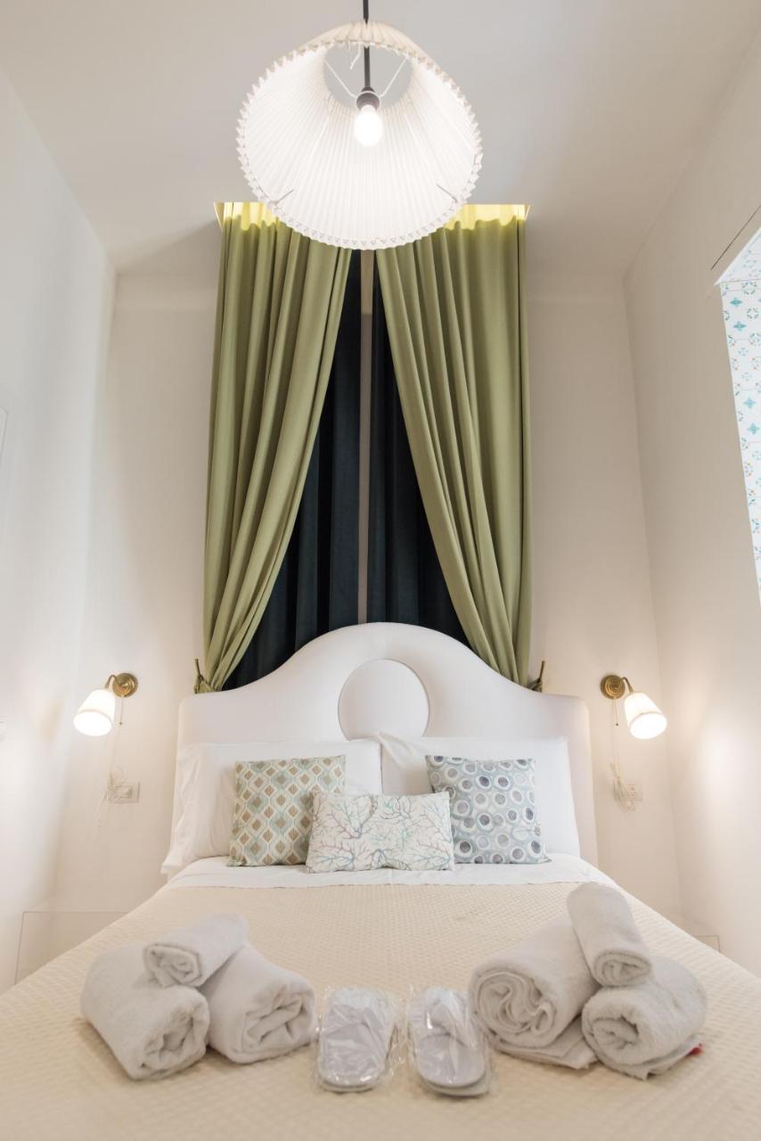 Relais Mareluna - Luxury Apartments Салерно Экстерьер фото